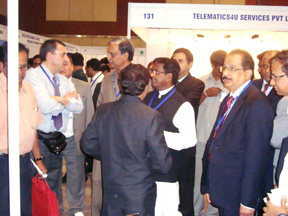 Mr. Bitra N. Rao with IT Minister Ponnala Lakshmaiah